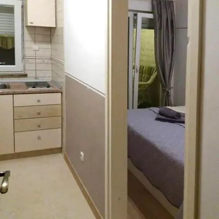 Apartment And Neda Vodice