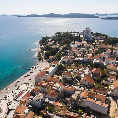Apartment And Neda Vodice